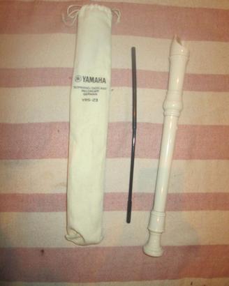 FLAUTO YAMAHA