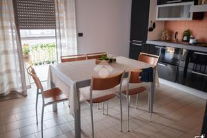 4 LOCALI A FRIGNANO