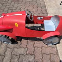 automobile a pedali Baghera