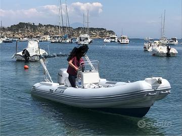 Gommone joker boat 580+ motore Honda 90 c v 4 temp