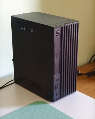 PC AMD Bristol Ridge + Radeon 8GB RAM 256 SSD