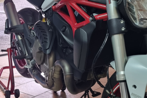 Ducati monster 821