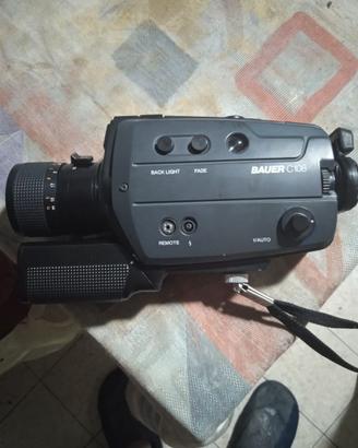 Cinepresa vintage Bauer 108 C con valigetta metall