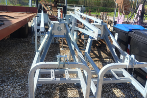 Cavalletto porta pompa