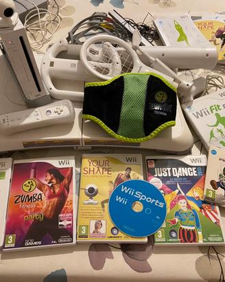 Console wii+ balance board + giochi wii