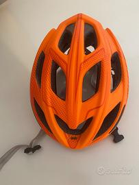 SCARPE E CASCO PER MTB
