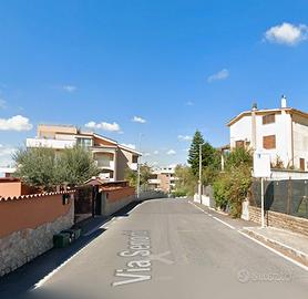 Ponte galeria accogliente bilocale arredato