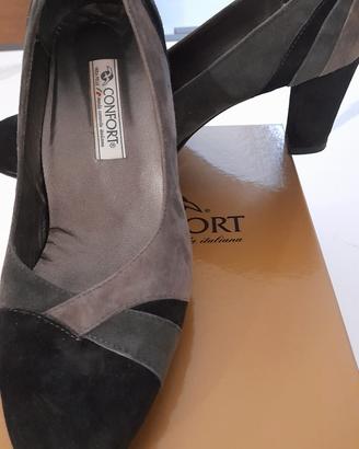 scarpa con tacco n.39