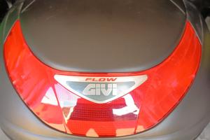 bauletto moto scooter givi 35 litri con attacchi