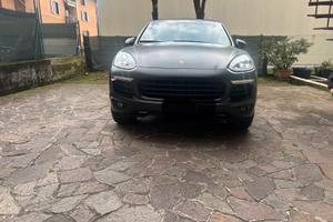 porche cayenne 3.0  diessel