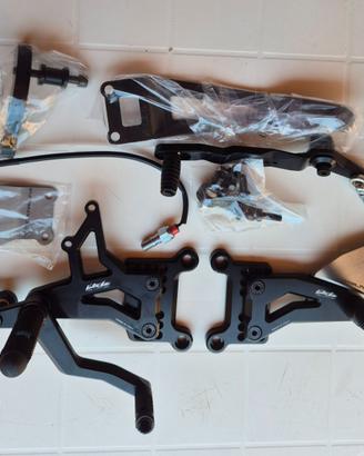 PEDANE ARRETRATE VALTERMOTO YAMAHA R6 R1 CBR