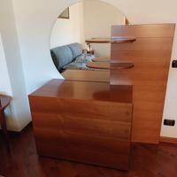 Cassettone per camera in legno di ciliegio