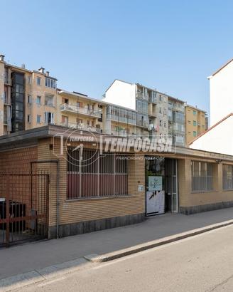 LOCALE COMMERCIALE VIA SALBERTRAND