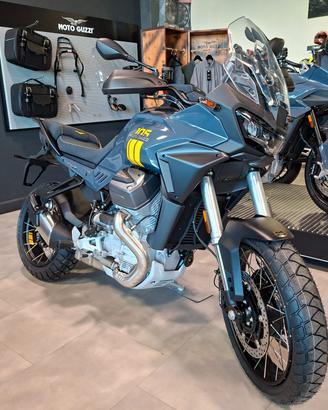 Moto Guzzi Stelvio Livrea 105 anniversario