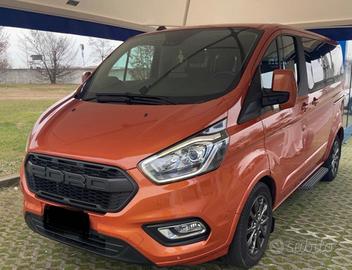 Ford Tourneo Custom 320 2.0 EcoBlue 170CV aut. Tit