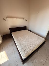 LETTO MATRIMONIALE CONTENITORE CON COMODINI