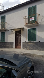 Appartamentino indipendente con terreni agricoli