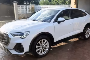 Audi q3 sportback 35 tdi s tronic business plus