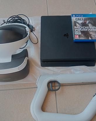 PLAYSTATION 4.