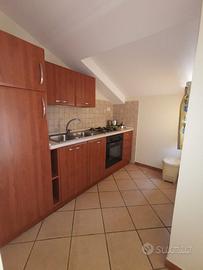 A fondachello Mansarda con posto auto