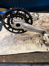 Guarnitura tripla XT