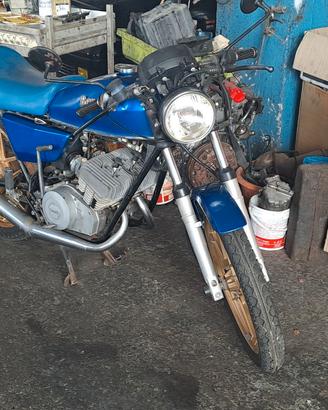 Benelli 2C 125
