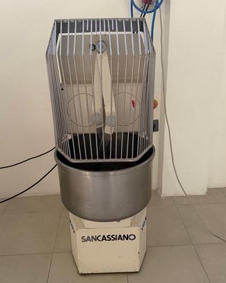 Impastatrice 40 kg braccia tuffanti sancassiano