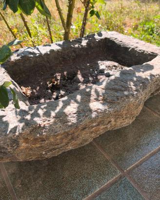 Vaso/lavabo in pietra