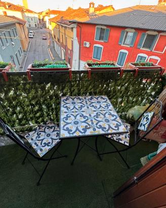 Tavolo e 2 sedie richiudibi per giardino o balcone