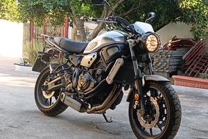 XSR 700