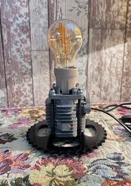 Lampada artigianale stile industriale pezzi moto