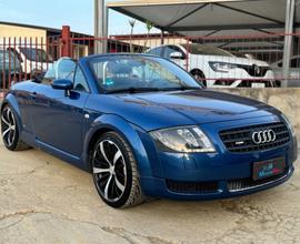 AUDI TT ROADSTER MK1 2.0 TURBO 185 CV