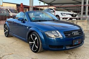 AUDI TT ROADSTER MK1 2.0 TURBO 185 CV