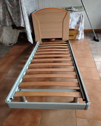 letto singolo e lettino neonato 