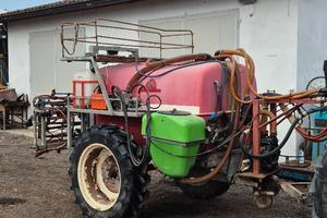 Botte da diserbo 20ql barra da 15 mt