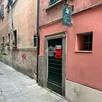 LABORATORIO A SARZANA