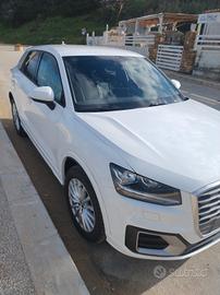 audi Q2 TDI sport 