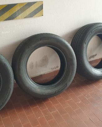 Hankook Ventus Prime4 215/65 r17 99H
