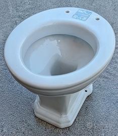 Wc Vaso scario a parete
