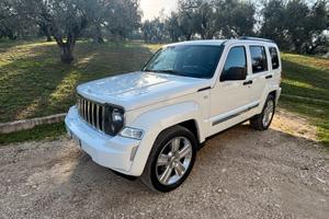 Jeep Cherokee Cherokee IV 2008 2.8 crd Overland au