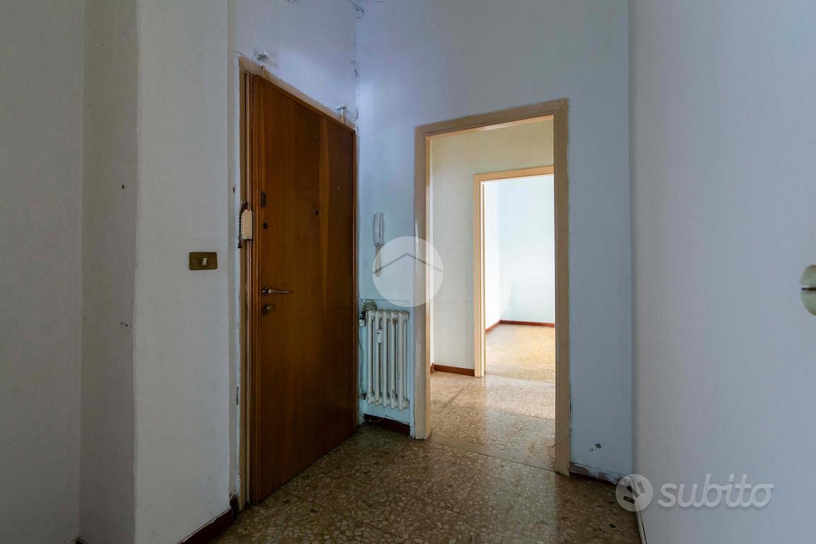 Appartamento – Milano, Baggio - Altro