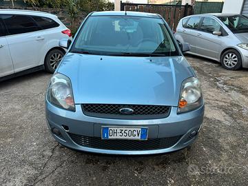Ford Fiesta 1.4 Tdci 68cv Full Opt. NEOPATENTATI.