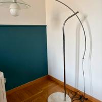 Lampada ad Arco Perenz