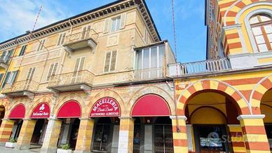 Immobile in asta di 416 m² con box auto a Luserna 