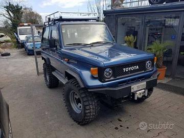 Toyota Land Cruiser Toyota 3.4 Mt Bj70 (98 Cv).