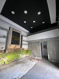 LOCALE In Zona Centralissima FL250