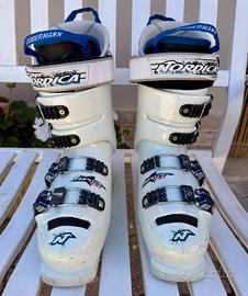 Scarponi da sci NORDICA