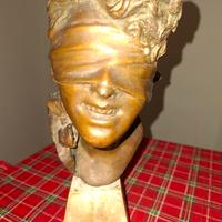 statuetta in bronzo scultura dea bendata