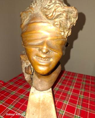 statuetta in bronzo scultura dea bendata