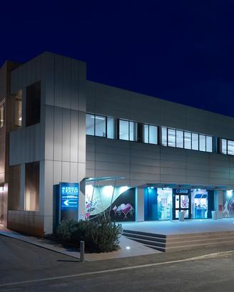 Grande locale commerciale a reggio emilia